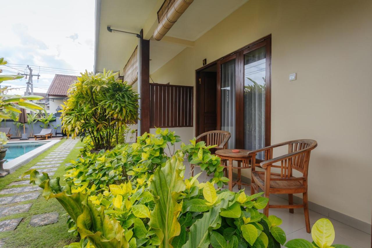 Bubu Canggu Guesthouse Buitenkant foto