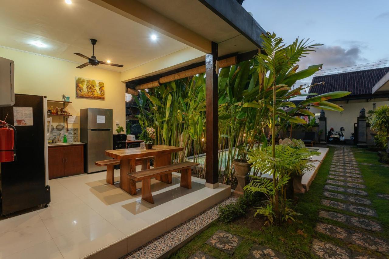 Bubu Canggu Guesthouse Buitenkant foto
