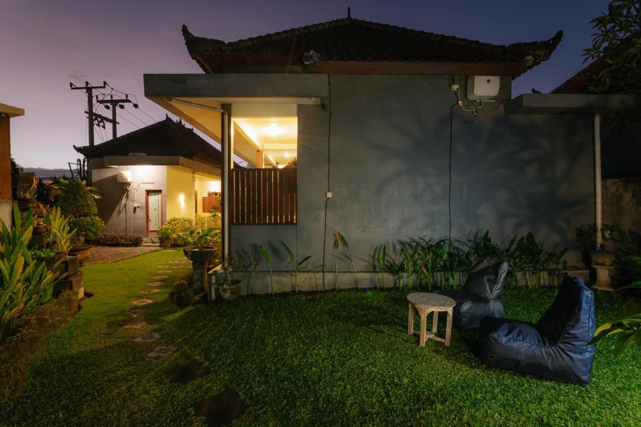 Bubu Canggu Guesthouse Buitenkant foto